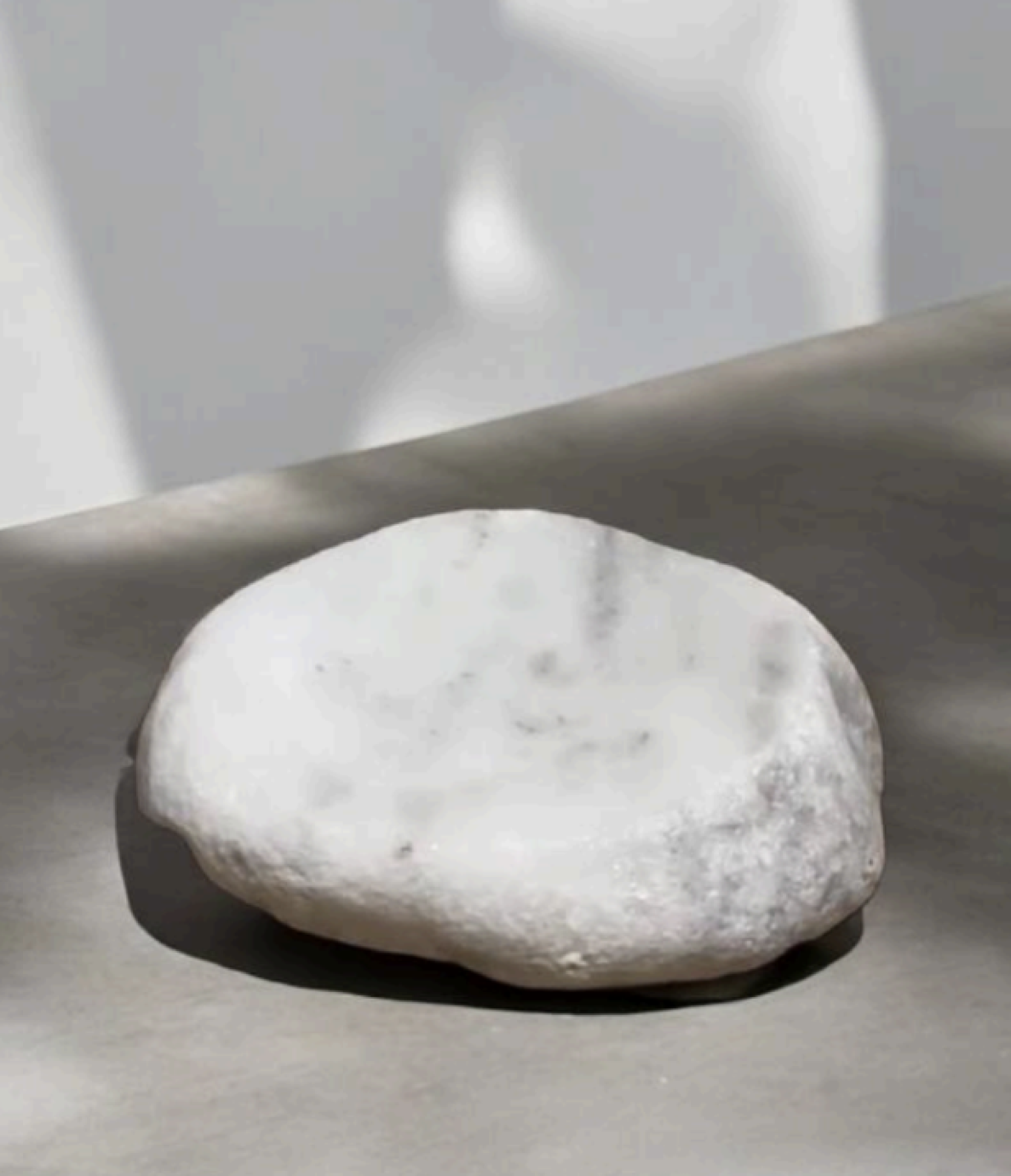 Білий-мармур-підставка-2